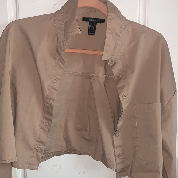 Cropped Tan button up - Picture 2 of 3